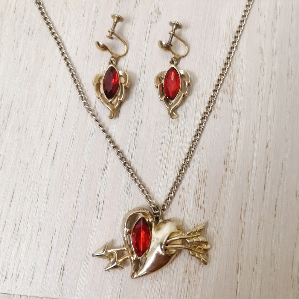 Vintage Gold Heart & Arrows Necklace, Earring Set